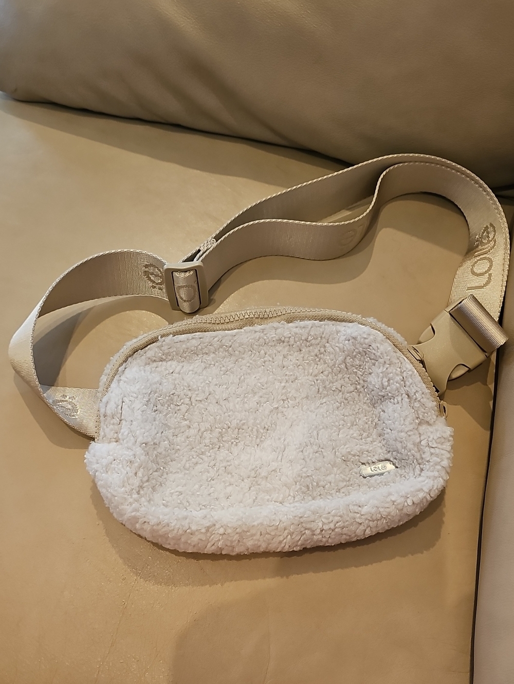NWOT LOLE Cream Sherpa Crossbody Belt Bag